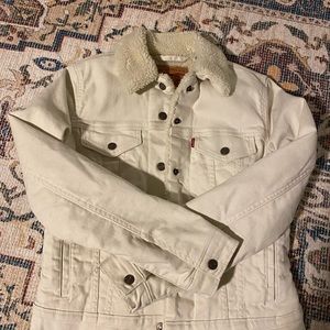 New without tags, white Levi’s Sherpa jean jacket
